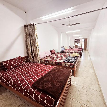 Отель Mist Residency Kattappana Экстерьер фото